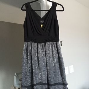 Black Max and Cleo size 12 dress